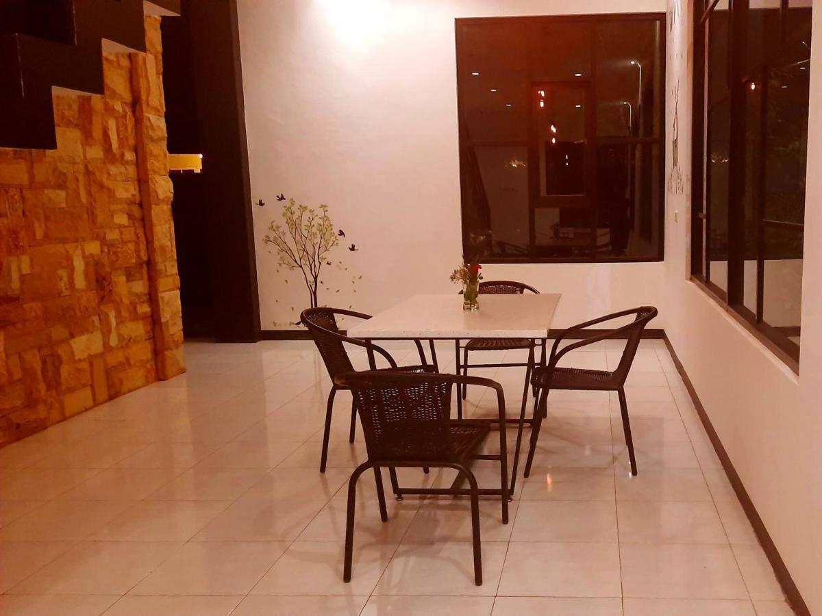 Cozy Stay Kupang Kupang  Eksteriør billede