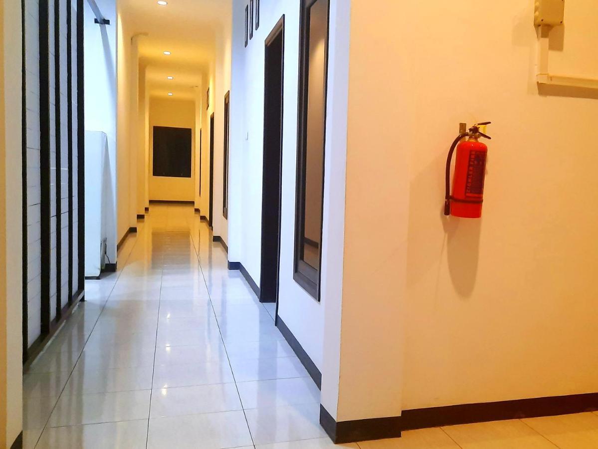 Cozy Stay Kupang Kupang  Eksteriør billede