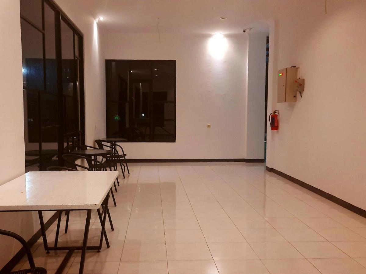 Cozy Stay Kupang Kupang  Eksteriør billede