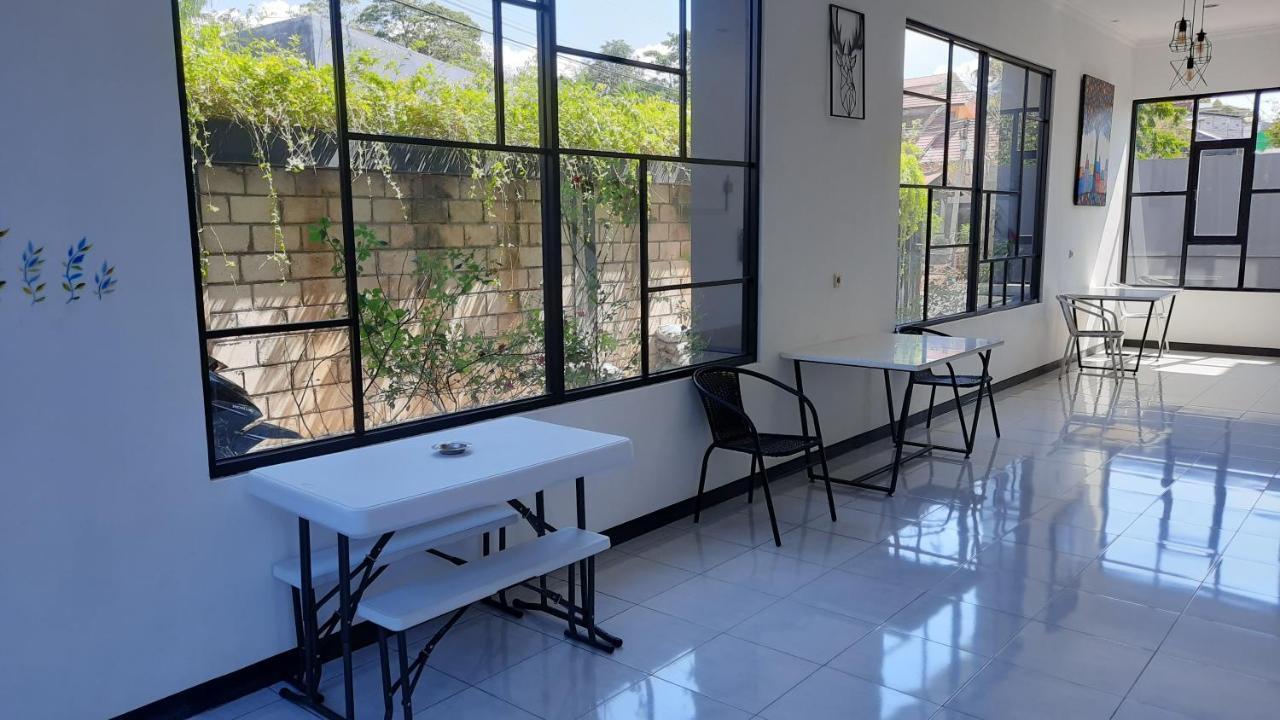Cozy Stay Kupang Kupang  Eksteriør billede