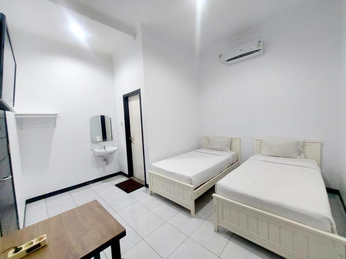 Cozy Stay Kupang Kupang  Eksteriør billede
