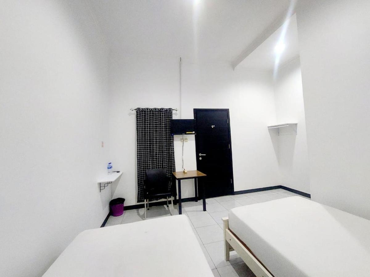 Cozy Stay Kupang Kupang  Eksteriør billede