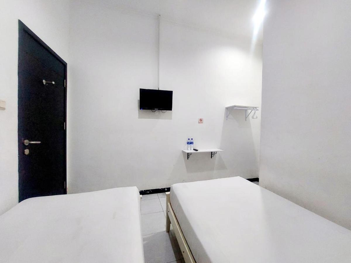 Cozy Stay Kupang Kupang  Eksteriør billede