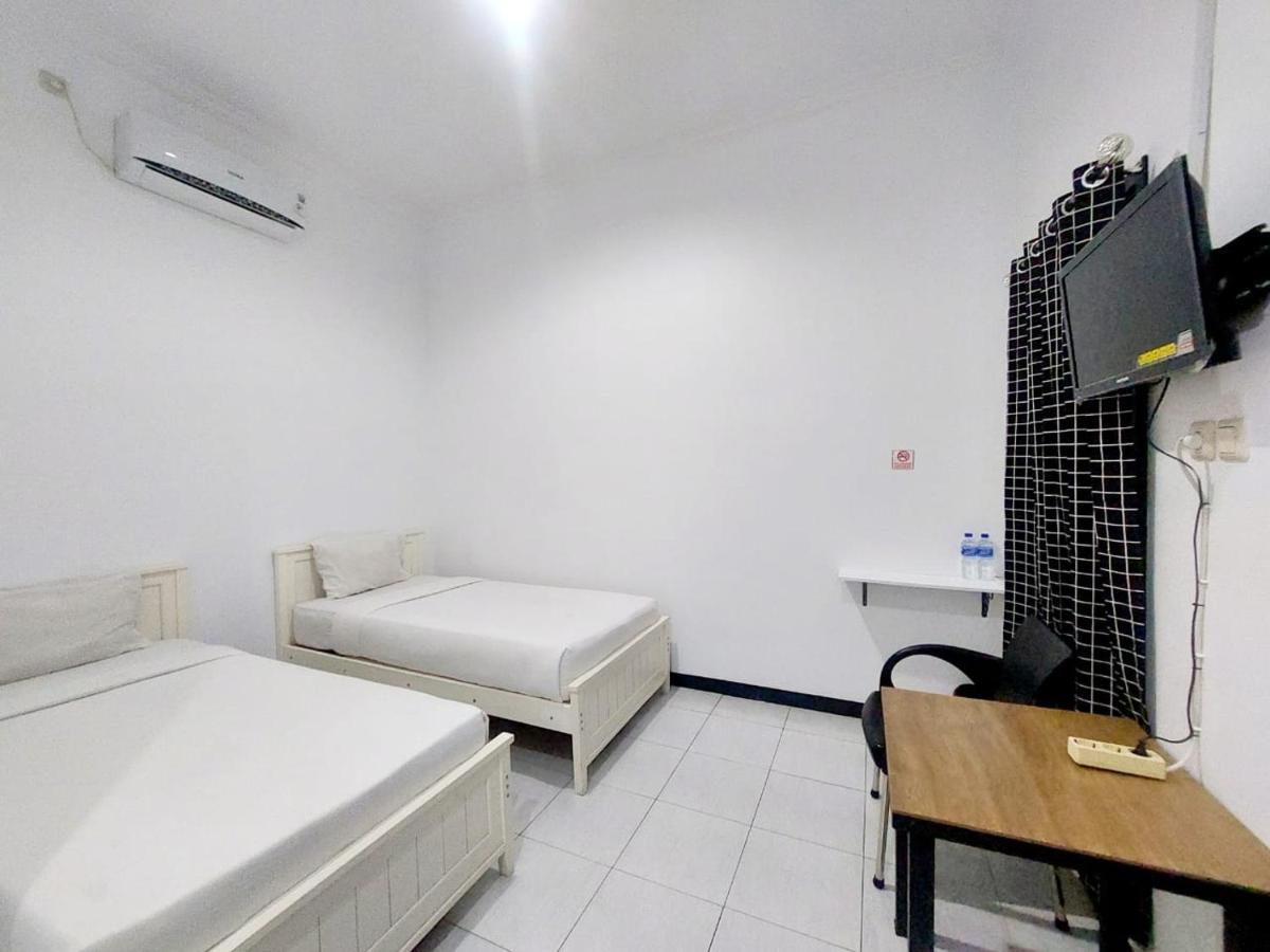 Cozy Stay Kupang Kupang  Eksteriør billede