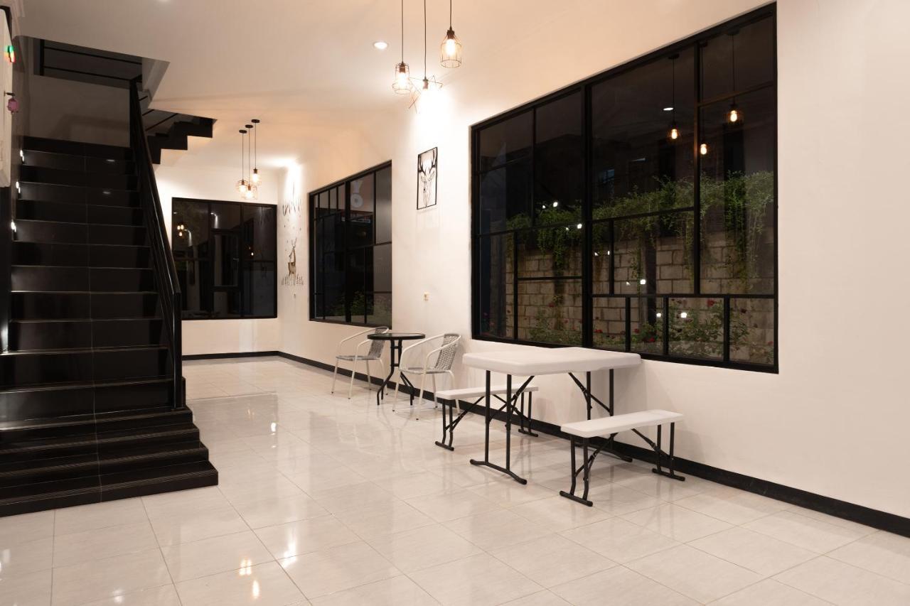 Cozy Stay Kupang Kupang  Eksteriør billede